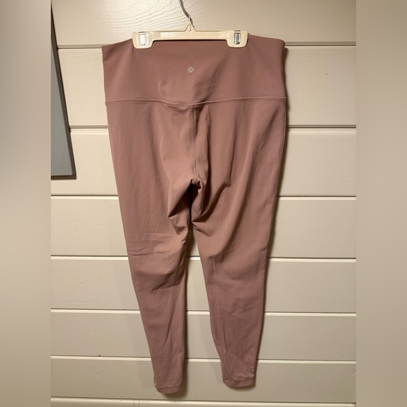 Lululemon Athletica double lined aligns. Size 14 - Picture 2 of 3